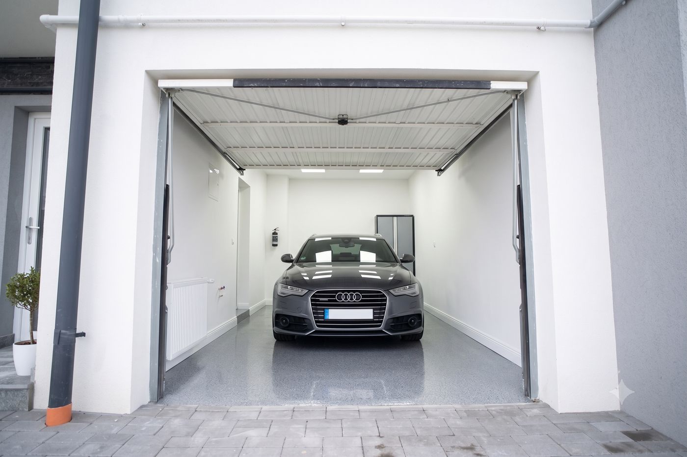 Same garage, finished option 1